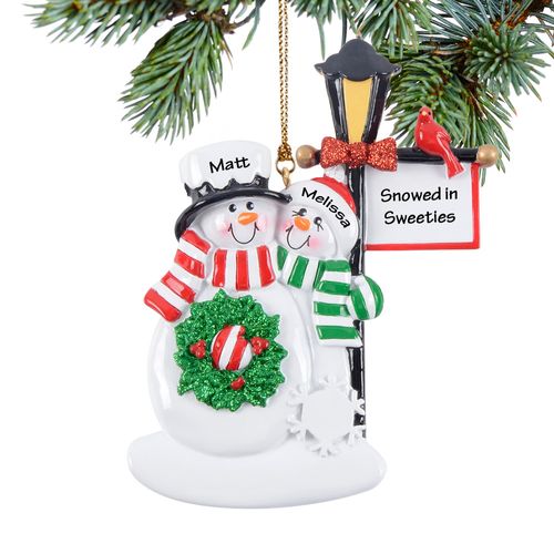 Personalized Lamppost Couple Christmas Ornament